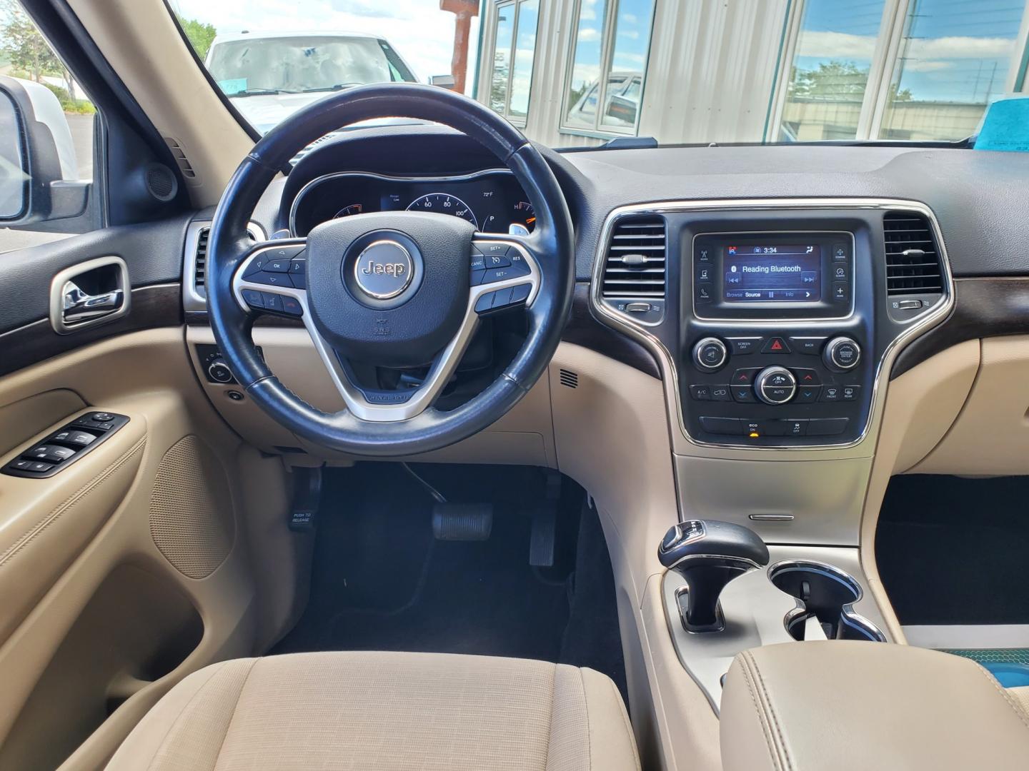 2014 White /Black Jeep Grand Cherokee Laredo (1C4RJFAGXEC) with an 3.6L V6 24 Valve VVT engine, 8-Speed Automatic transmission, located at 1600 E Hwy 44, Rapid City, SD, 57703, (605) 716-7878, 44.070232, -103.171410 - Photo#12